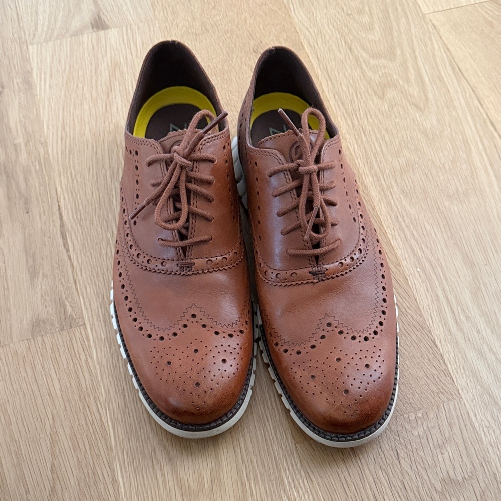 Classic Cole Haan Brown Brogue Men's Shoes